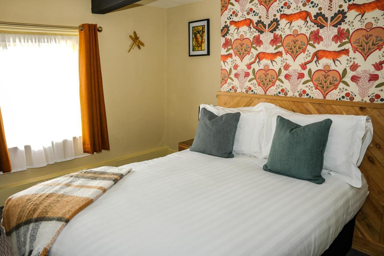 The Old Mill Hotel Salisbury Ngoại thất bức ảnh